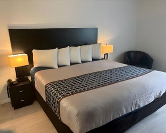 Fairbridge Inn & Suites Sunnyside - Sunnyside - Ložnice