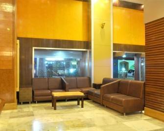 sharan hotel - שירדי - לובי