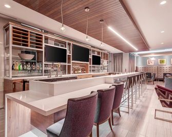 Hilton Garden Inn Toronto/Brampton West - Brampton - Bar