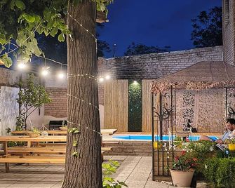 Mora Hostel - מנדוזה - פטיו
