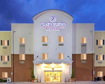 Candlewood Suites Mcdonough - McDonough - Rakennus