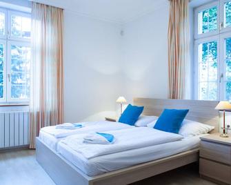 Retro Hotel Villa Ostrava - Ostrawa - Sypialnia