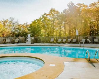 Huttopia Sutton - Sutton - Pool