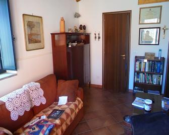 Baglio Delle Rose - Giarre - Living room