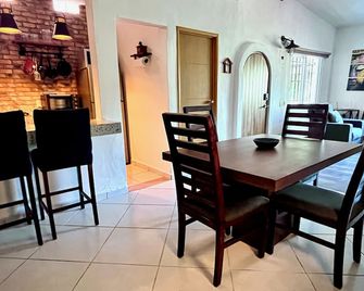Villa Palmier Terrace, Garden & Serenity at PV - Puerto Vallarta - Dining room