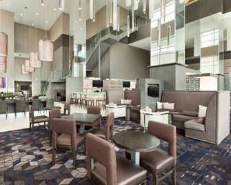 Embassy Suites by Hilton Charlotte Uptown - Charlotte - Restoran
