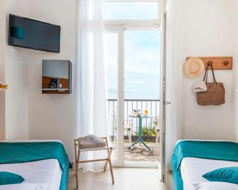 Hotel Capo D'Uomo - Talamone - Bedroom