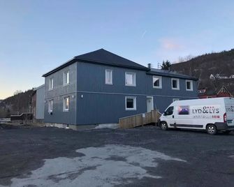 Mosjøen Overnatting, Vollanvegen 13 - Mosjøen - Building