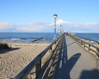 Am Horizont No 3 Fewo Fuer 4 Pers, 2 Sch - Zingst - Beach
