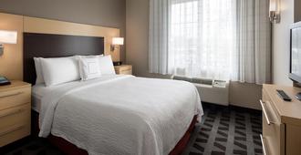 TownePlace Suites by Marriott San Diego Carlsbad/Vista - Vista - Schlafzimmer