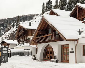 Sayonara Nature & Wellness Hotel - San Martino di Castrozza - Building