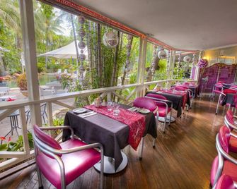 Seahaven Resort - טאונסוויל - מסעדה