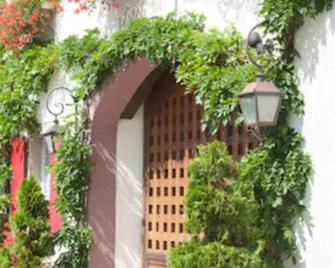 Hotel de Charme 'zum Schiff' - Iffezheim - Building