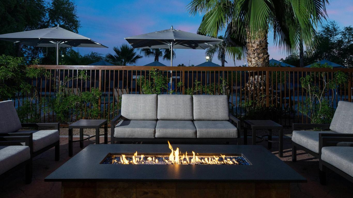 Courtyard by Marriott Scottsdale North