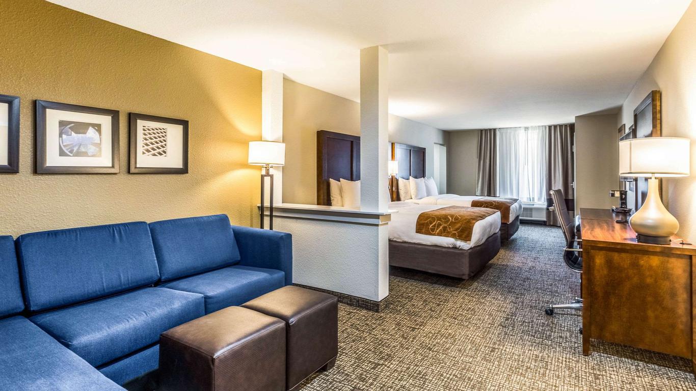 Comfort Suites