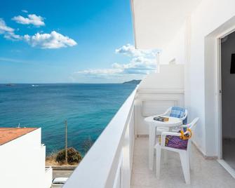 Aparthotel Vibra Lux Mar - Ibiza-Stadt - Balkon