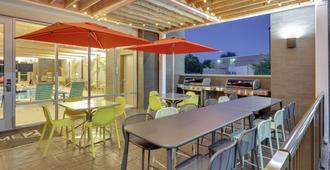 Home2 Suites by Hilton Hagerstown - Hagerstown - Edificio