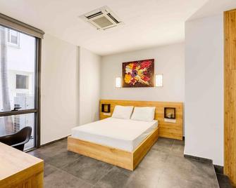 G Suites Luxury Rentals - Nicosia - Bedroom