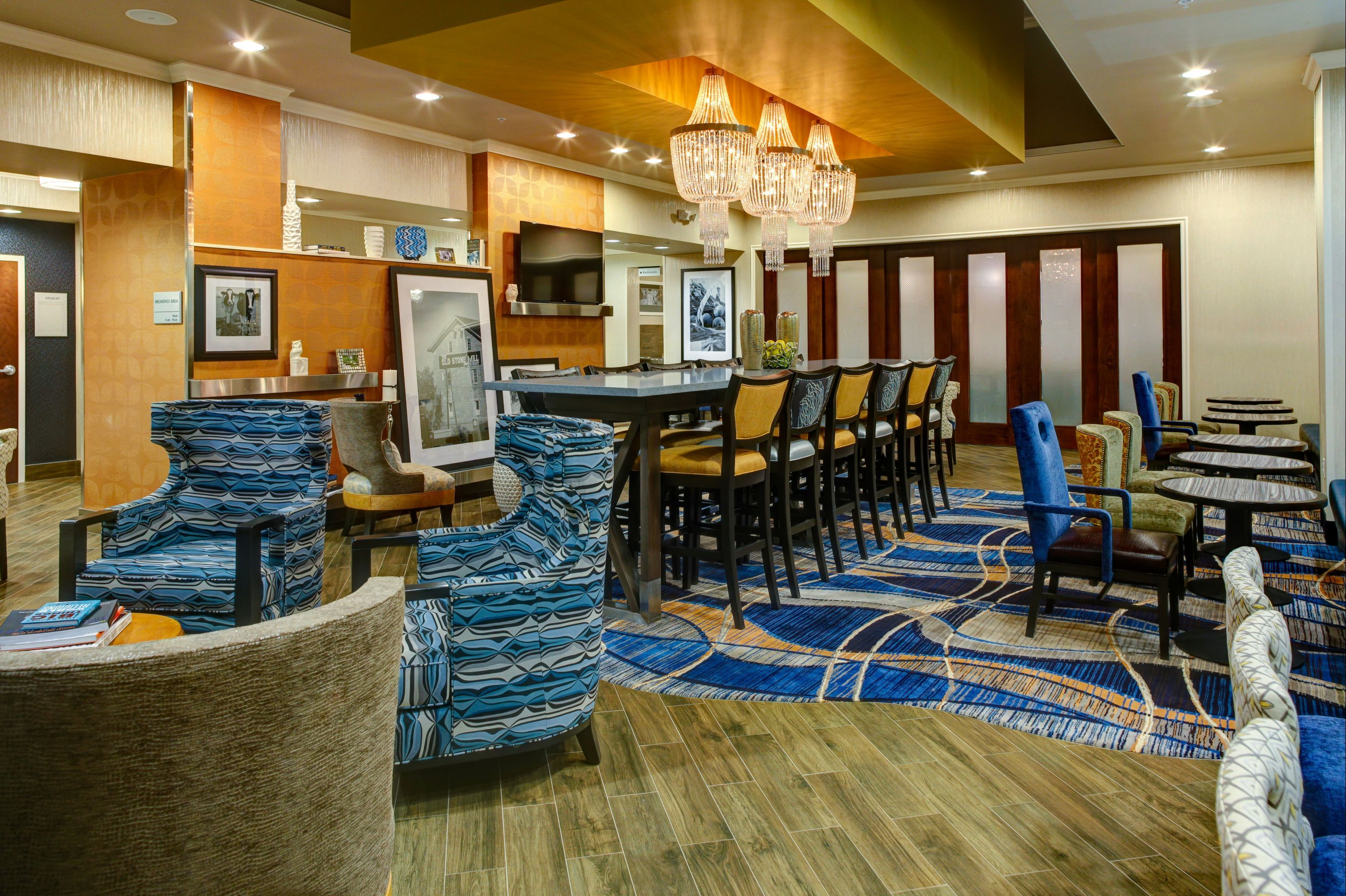 Hampton Inn & Suites Columbus - Columbus - Lobby
