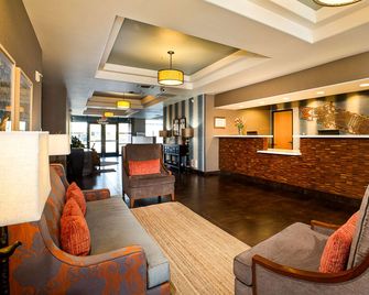 Hawthorn Suites by Wyndham Oakland/Alameda - Alameda - Lobby