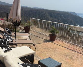 Ocean Front House, Amazing Views, Infinity Pool, Relaxation - Puerto Angel - Balcony