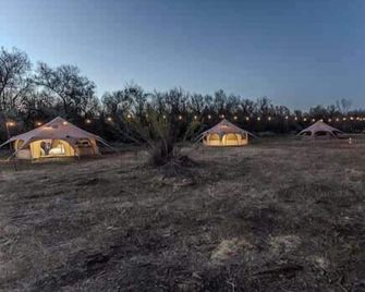 Bisti Badlands Tent - Farmington - Außenansicht