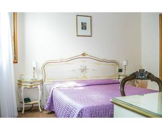 Ca' Leon D'Oro - Venice - Bedroom
