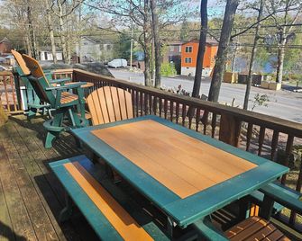 Great Property with Lakeview/Lake Access - Steam Room, Sauna - Lake Harmony - Balcon