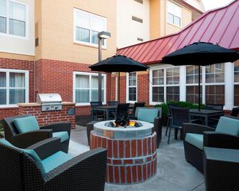 Residence Inn Kansas City Olathe - Olathe - Patio