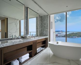 Grand Ocean View Hotel Zhuhai - Zhuhai - Banheiro