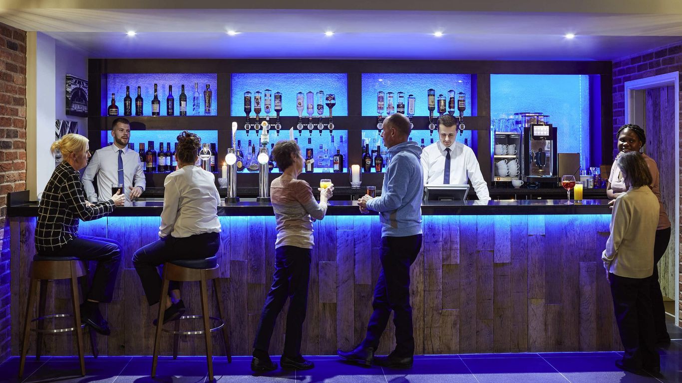 Novotel Manchester West