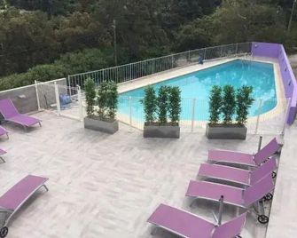Residence Le Mas - Le Lavandou - Pileta