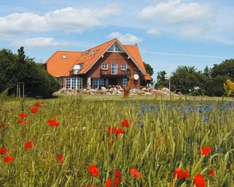 Landhaus Bondzio - Cambs - Gebouw