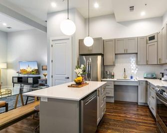 Luxurious 5br/3ba Haven In Prime Nola Location - نيو اورليانز - مطبخ