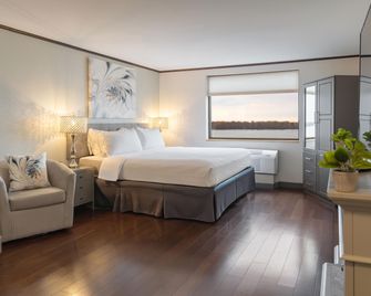 Crowne Plaza Niagara Falls Ny - Riverside By IHG - Chutes du Niagara - Chambre