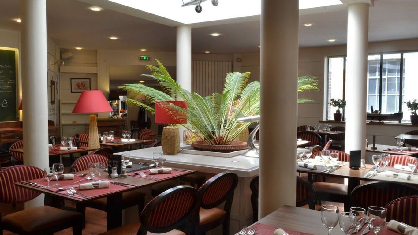 Logis Hôtel Restaurant Le Monarque