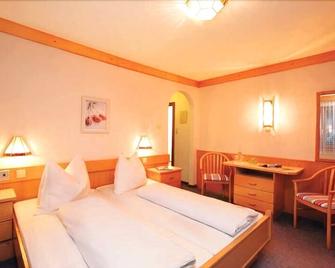 Pension Bergheil - Kaprun - Habitación