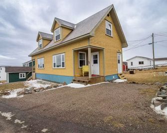 Annie's Place by the Inn! - Joe Batt's Arm - Bâtiment