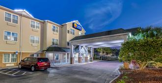Comfort Inn & Suites I-95 - Outlet Mall - St. Augustine - Building