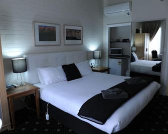 Norwood House Motel & Receptions - Mount Eliza - Bedroom