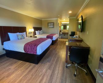 Travelodge by Wyndham Costa Mesa Newport Beach Hacienda - קוסטה מסה - חדר שינה