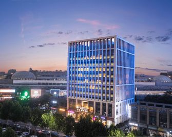 Metropolo Hotel Wuhan Jingkai Wanda Sports Center Metro Station - Wuhan - Edificio