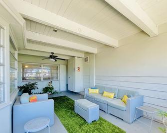 Restaurants-Downtown-Across the st from beach - Fort Lauderdale - Sala de estar