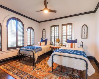 Villa de Siglo-Century Villa - Abilene - Yatak Odası