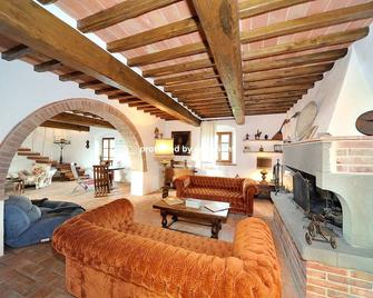 Lux Stone Villa saltwater Pool near Siena - Badia Al Pino - Sala de estar