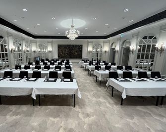 Steigenberger Parkhotel Düsseldorf - Düsseldorf