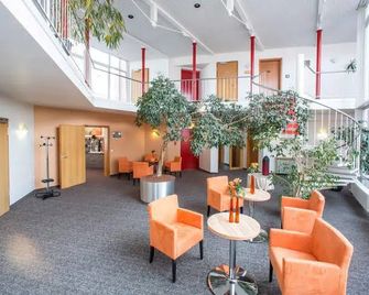 Hotel an der Waldstraße - Gross-Zimmern - Lobby