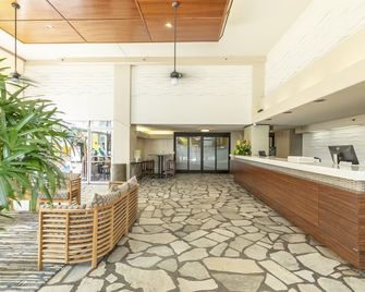 Pacific Monarch Hotel - Honolulu - Front desk