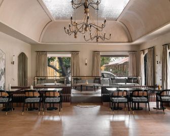 Rawla Ratanpur - Kingfisher Hotel - Dūngarpur - Restaurant