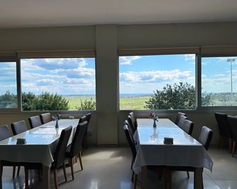 Celebi Garden Hotel - Cittaslow Retreat - Vokolida - Restaurante